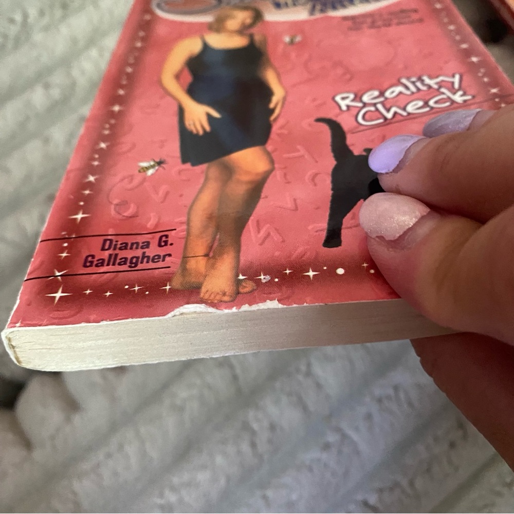 Set of Ten Sabrina the Teenage Witch Chapter Books - Picture 13 of 16